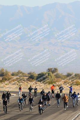 media/Jan-18-2024-Racers Edge (Thu) [[008952c709]]/Track Walk/